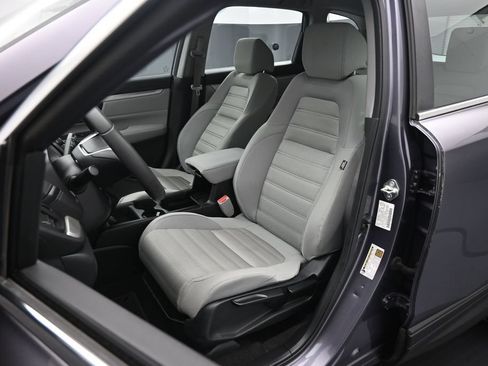 Used 2017 Honda CR-V LX image 8