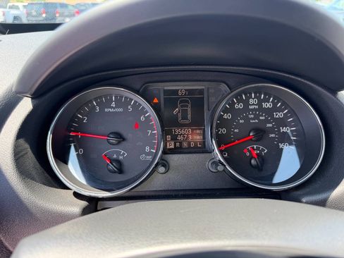 Used 2011 Nissan Rogue SV w/ SL Pkg AWD/4WD image 21