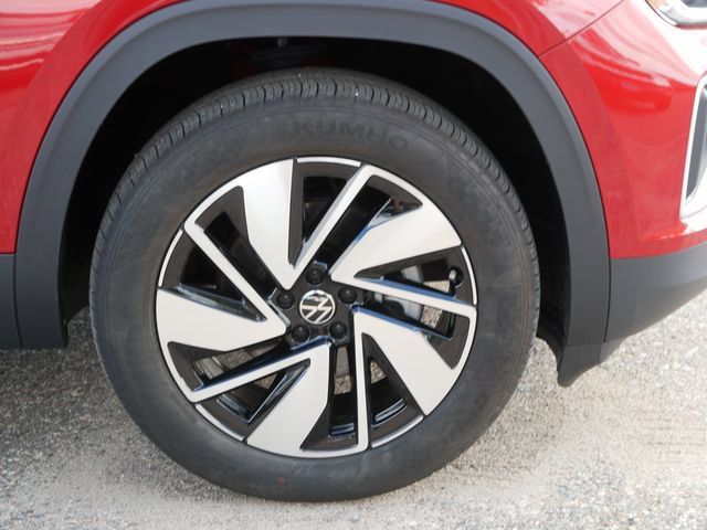 Certified 2025 Volkswagen Atlas SEL AWD/4WD image 9