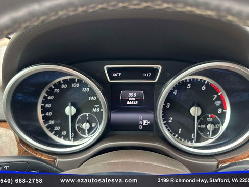 Used 2014 Mercedes-Benz ML 350 ML 350 4MATIC Sport Utility 4D w/ Premium 1 Package image 25