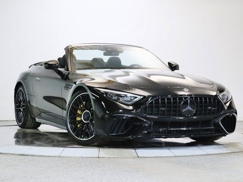 Used 2022 Mercedes-Benz SL 55 AMG 4MATIC w/ Driver Assistance Package image 1
