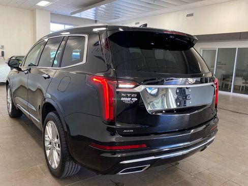 Used 2020 Cadillac XT6 Premium Luxury image 5