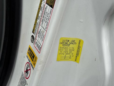 Used 2013 Toyota Tacoma Base 4x2 2dr Regular Cab 6.1 f image 26