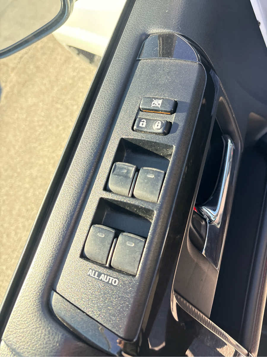 Used 2019 Toyota 4Runner TRD Off-Road AWD/4WD image 16