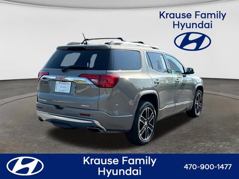 Used 2019 GMC Acadia Denali w/ Technology Package AWD/4WD image 8