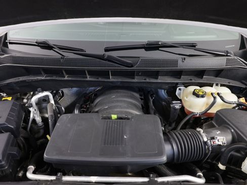Used 2022 Chevrolet Silverado 1500 LTZ w/ LTZ Convenience Package II AWD/4WD image 36