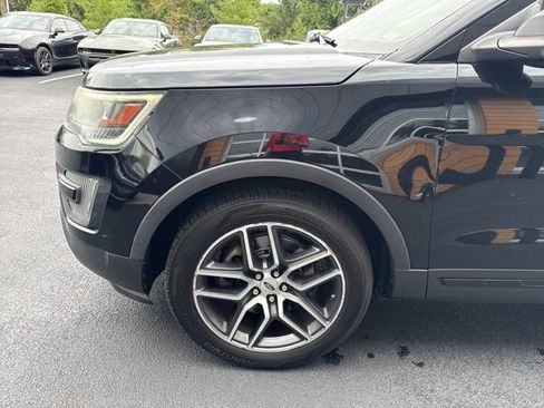 Used 2016 Ford Explorer Sport w/ Equipment Group 401A AWD/4WD image 7