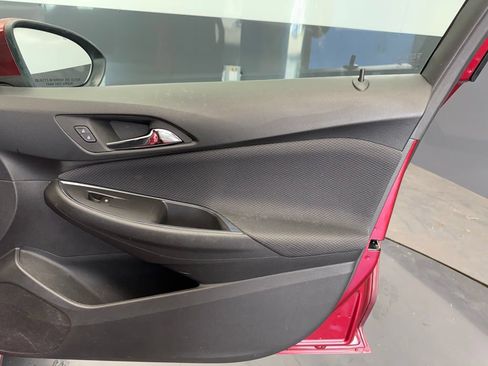 Used 2019 Chevrolet Cruze LT FWD image 62