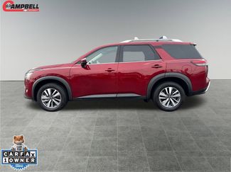 Used 2023 Nissan Pathfinder SL video 2