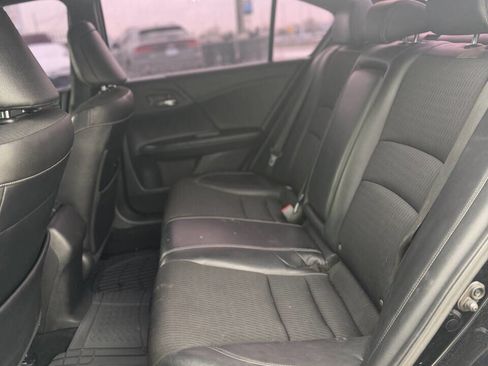 Used 2016 Honda Accord Sport image 13