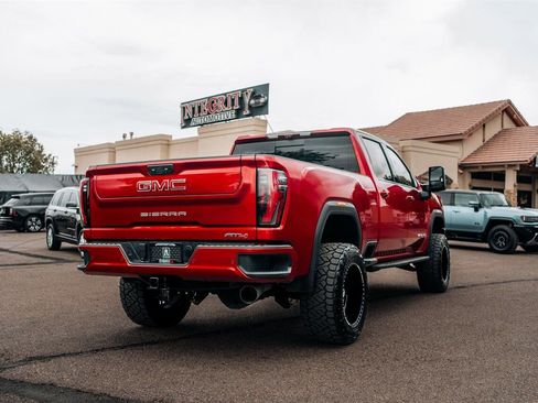 Used 2024 GMC Sierra 2500 AT4 w/ AT4 Premium Plus Package AWD/4WD image 7