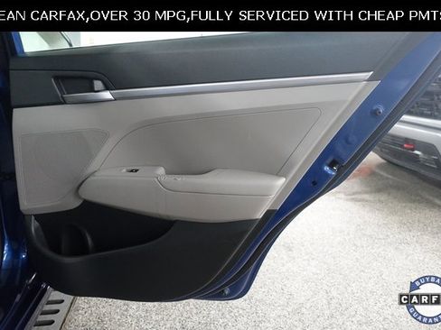 Used 2019 Hyundai Elantra SE image 21