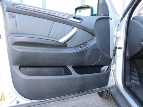 Used 2002 BMW X5 3.0i image 19