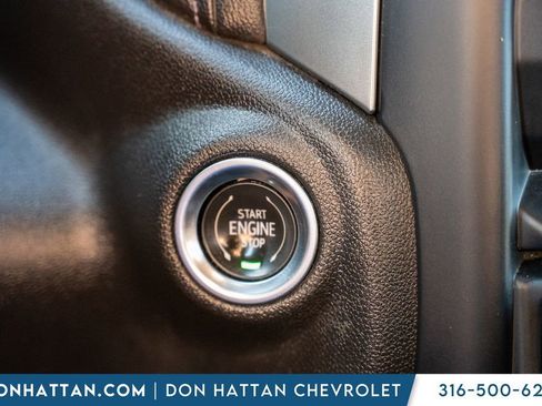 Used 2021 Chevrolet Silverado 1500 RST image 12