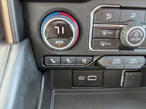 Used 2023 Chevrolet Tahoe High Country w/ Premium Package 2 image 35