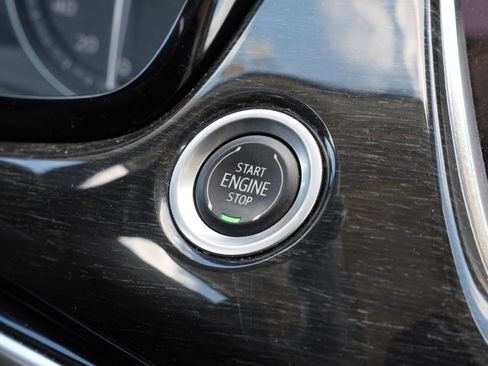 Certified 2022 Cadillac XT6 Premium Luxury w/ Technology Package image 15