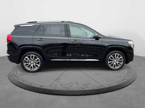 Certified 2022 GMC Terrain Denali w/ Denali Premium Package image 9