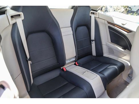 Used 2016 Mercedes-Benz E 400 Cabriolet image 21