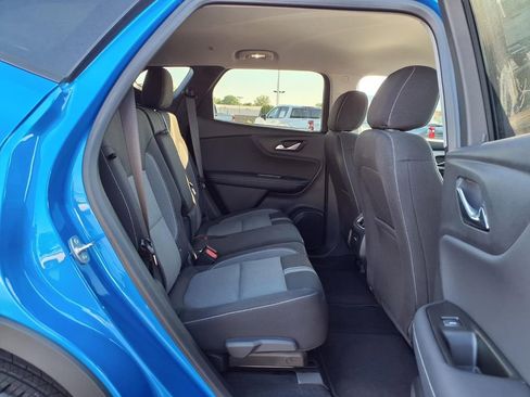 Used 2024 Chevrolet Blazer LT w/ Convenience Package FWD image 24