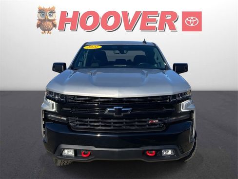 Used 2021 Chevrolet Silverado 1500 LT Trail Boss w/ LPO, Dark Essentials Package image 7