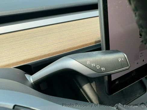 Used 2023 Tesla Model 3 Standard Range RWD image 15