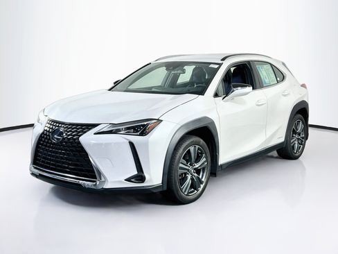 Used 2021 Lexus UX 250h w/ Accessory Package (Z2) AWD/4WD image 1