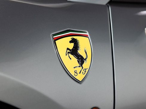 Used 2017 Ferrari 488 Spider RWD image 33
