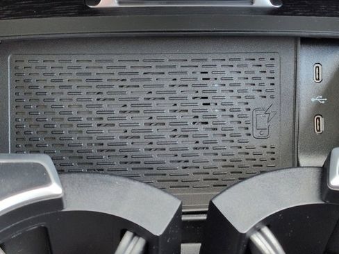 New 2026 Mercedes-Benz GLS 450 4MATIC image 23