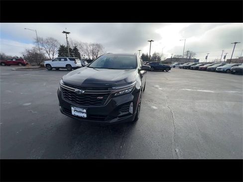 Certified 2023 Chevrolet Equinox RS image 3