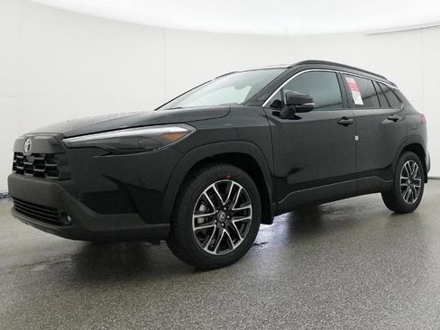 New 2026 Toyota Corolla Cross XLE image 28