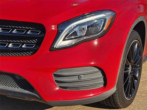 Used 2019 Mercedes-Benz GLA 250 GLA 250 image 9