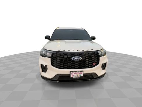 Used 2025 Ford Explorer ST w/ Sun And Sound Package AWD/4WD image 3