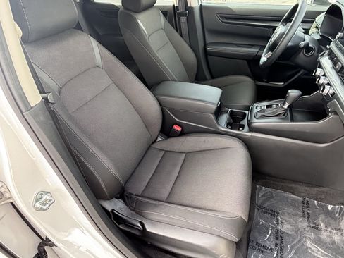 Certified 2024 Honda CR-V EX image 10