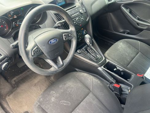 Used 2017 Ford Focus S FWD image 8