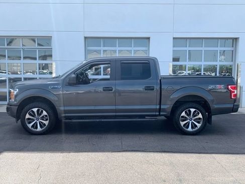 Used 2019 Ford F150 XL w/ Equipment Group 101A Mid AWD/4WD image 3