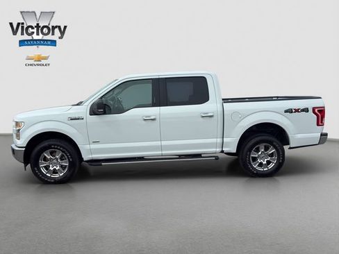 Used 2017 Ford F150 XLT w/ Equipment Group 302A Luxury AWD/4WD image 4