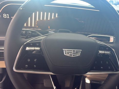 Used 2024 Cadillac Lyriq Sport w/ Nappa Leather Package AWD/4WD image 7