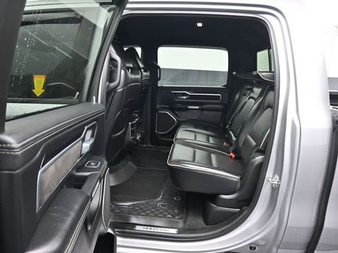 Used 2022 RAM 1500 Laramie AWD/4WD image 35