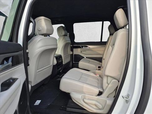 New 2026 Jeep Grand Wagoneer L 2WD image 14