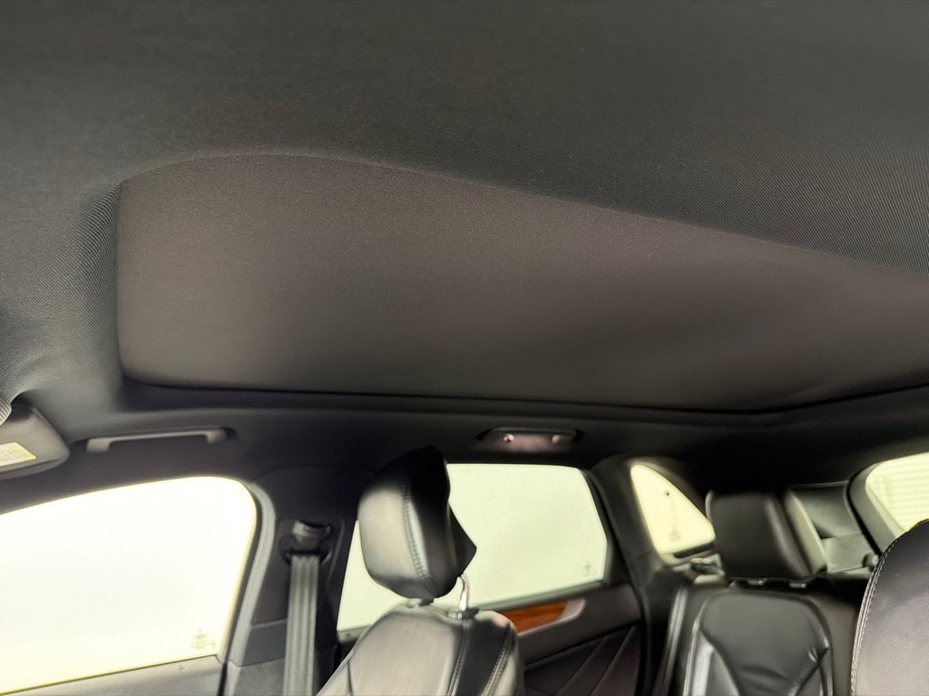 Used 2019 Lincoln MKC Select w/ Select Plus Package FWD image 14