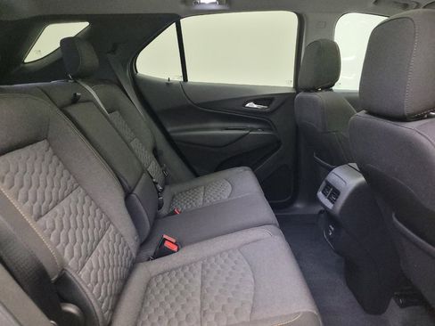 Used 2020 Chevrolet Equinox LT image 19