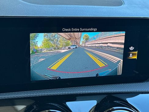 Used 2023 Mercedes-Benz CLA 250 image 18