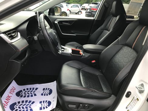 Used 2024 Toyota RAV4 Adventure AWD/4WD image 22