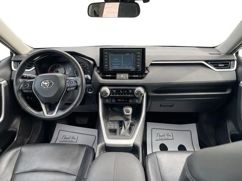 Used 2020 Toyota RAV4 XLE Premium AWD/4WD image 25