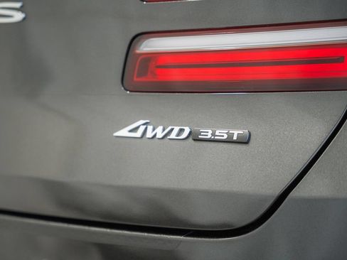 Used 2024 Genesis GV80 3.5T w/ Prestige Package AWD/4WD image 7