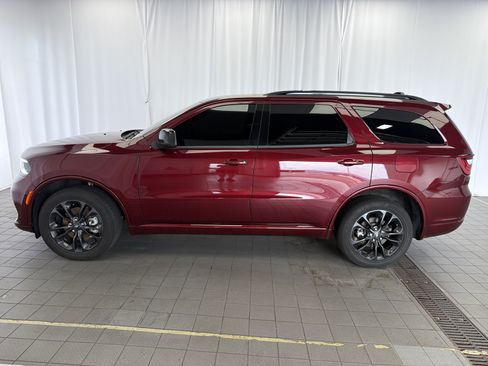 Used 2024 Dodge Durango GT w/ Blacktop Package AWD/4WD image 8