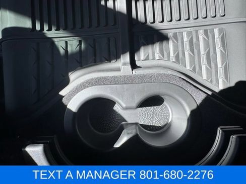 New 2026 RAM 2500 Big Horn AWD/4WD image 16