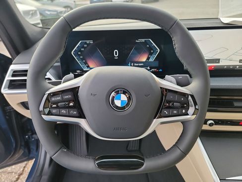 Used 2025 BMW 330i xDrive Sedan w/ Convenience Package image 13