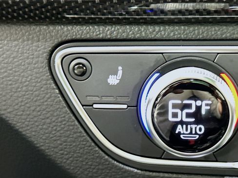 Used 2021 Audi SQ5 Prestige w/ Prestige Package AWD/4WD image 25