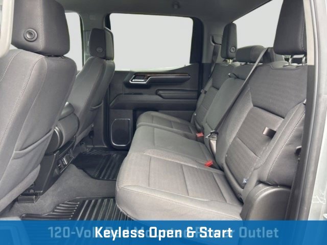Used 2024 GMC Sierra 1500 Elevation w/ LPO, Elevation Black Package AWD/4WD image 19